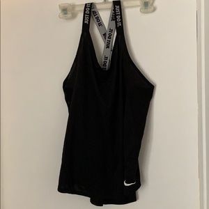Black nike workout top
